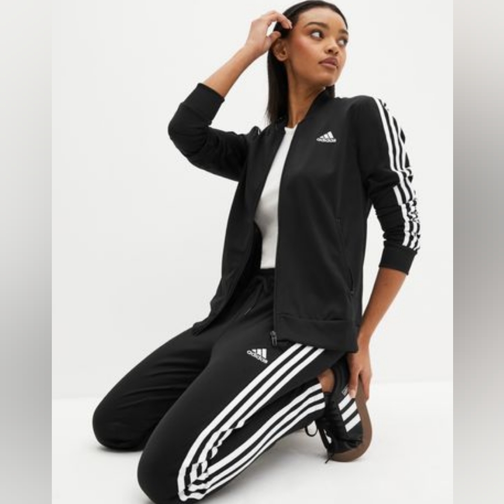 NWT BLACK Adidas Tracksuit (2 piece)